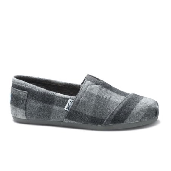NWT Toms classic flannel shoes . - Picture 2 of 10